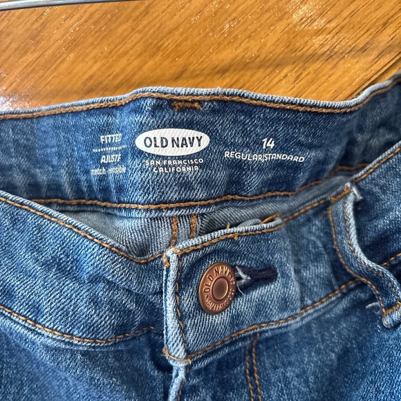 Old Navy Classic Fitted Women's Denim Shorts - 14 - Picture 3 of 5